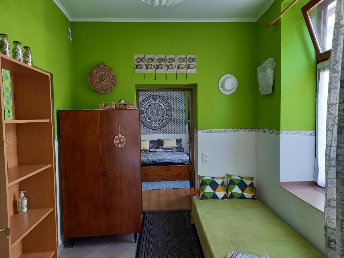 Gábor Vendégház Eger Esterno foto